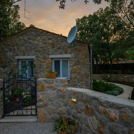 Stone House Leani Villa