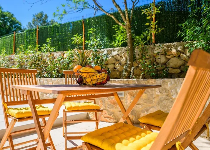 Stone House Leani Villa