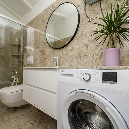 Stone House Leani Villa