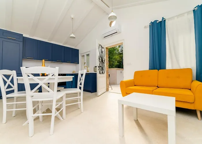 Vila Stone House Leani *